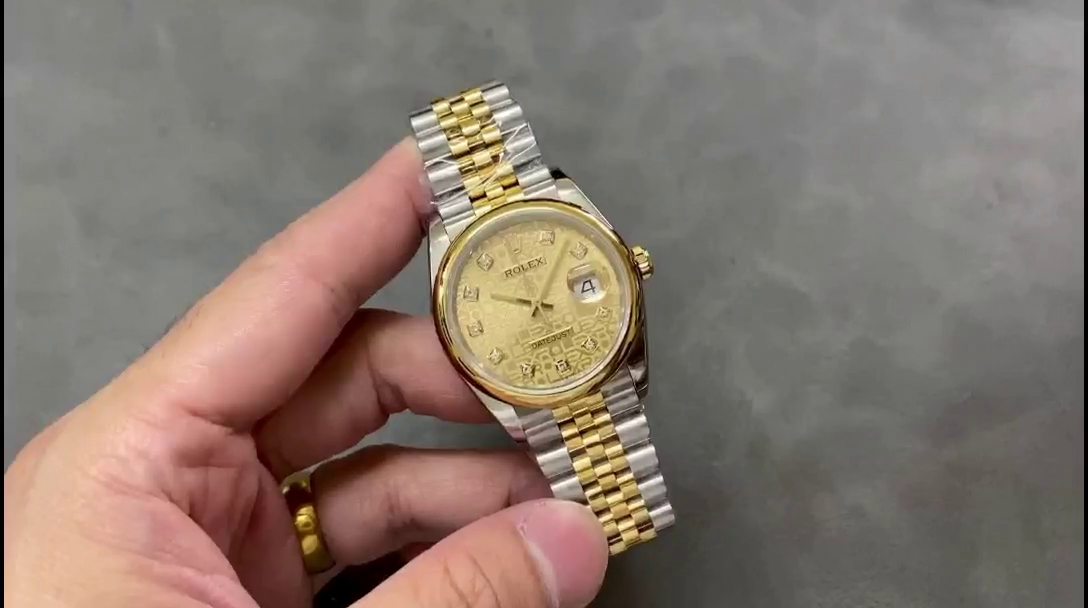 Replica Rolex Datejust 36 Champagne Diamond 116203 0173 Women's Watch - QualitySwissReplica