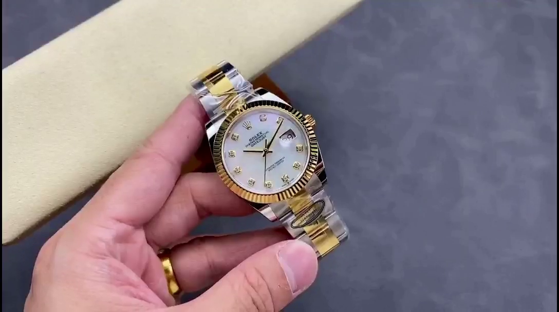Replica Rolex Datejust 41mm Steel and Yellow Gold 126333 0017 White Mop Diamond Oyster - QualitySwissReplica