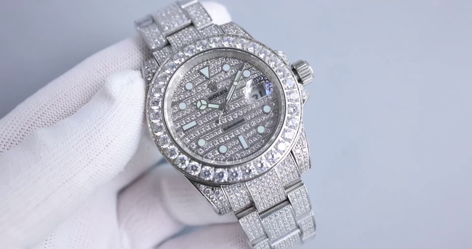 Replica Rolex Submariner 116610LN Diamond Clad - QualitySwissReplica