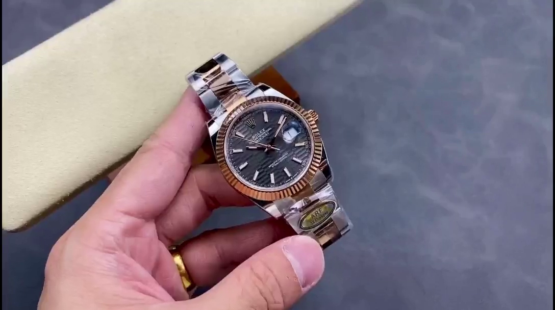 Replica Rolex Datejust 41 Everose Gold & Stainless Steel 126331 0019 Men's Watch - QualitySwissReplica