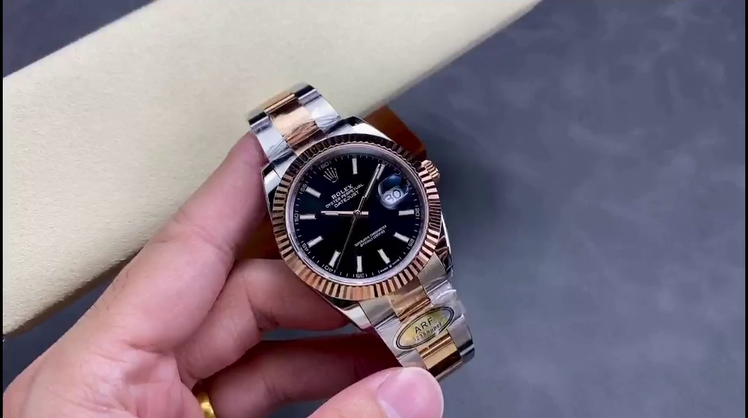 Replica Rolex Datejust 41 Everose Gold Black Dial Oyster Bracelet 126331 - QualitySwissReplica