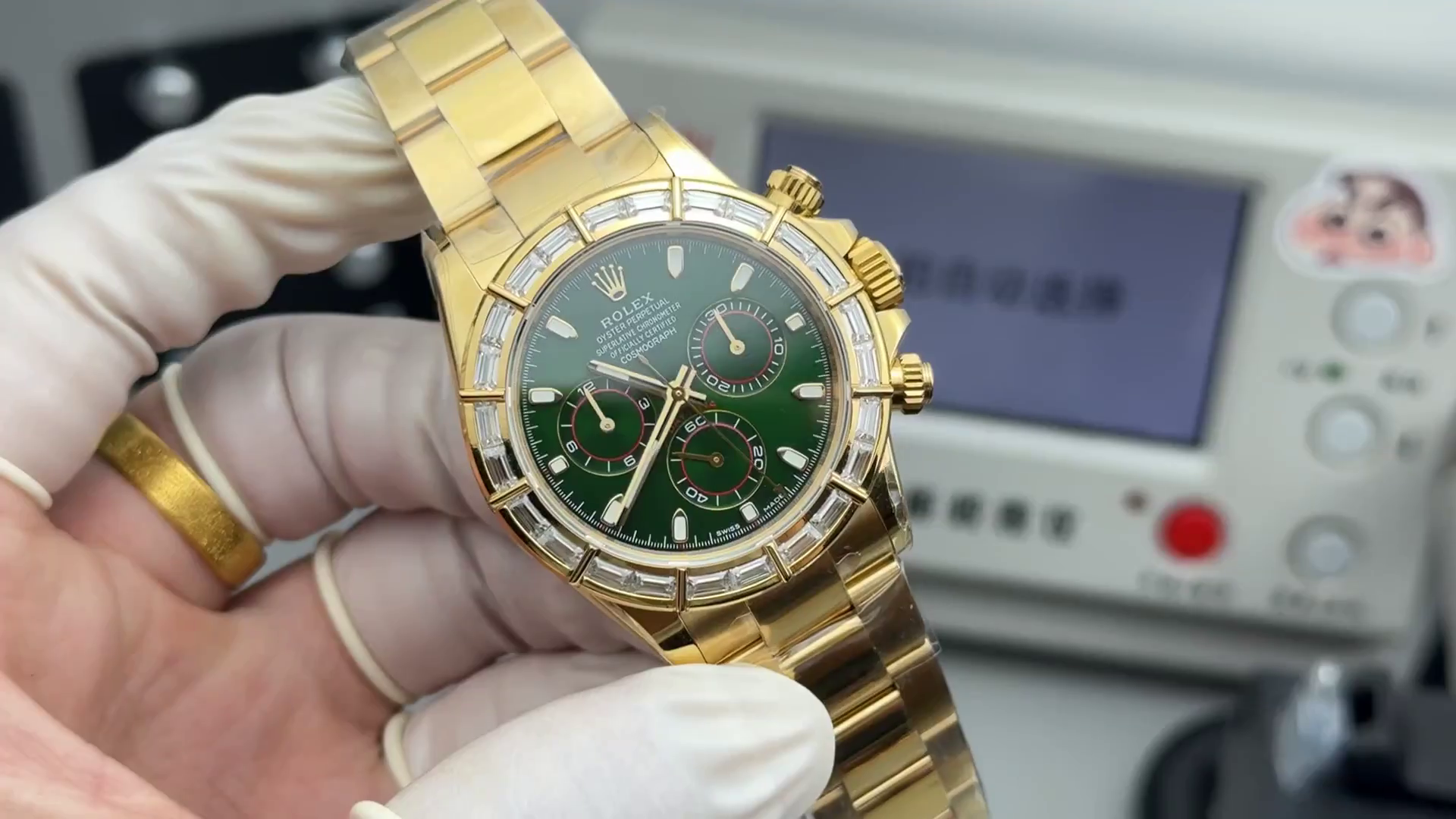 Replica Rolex Daytona 116568BR Green Dial 40mm - QualitySwissReplica