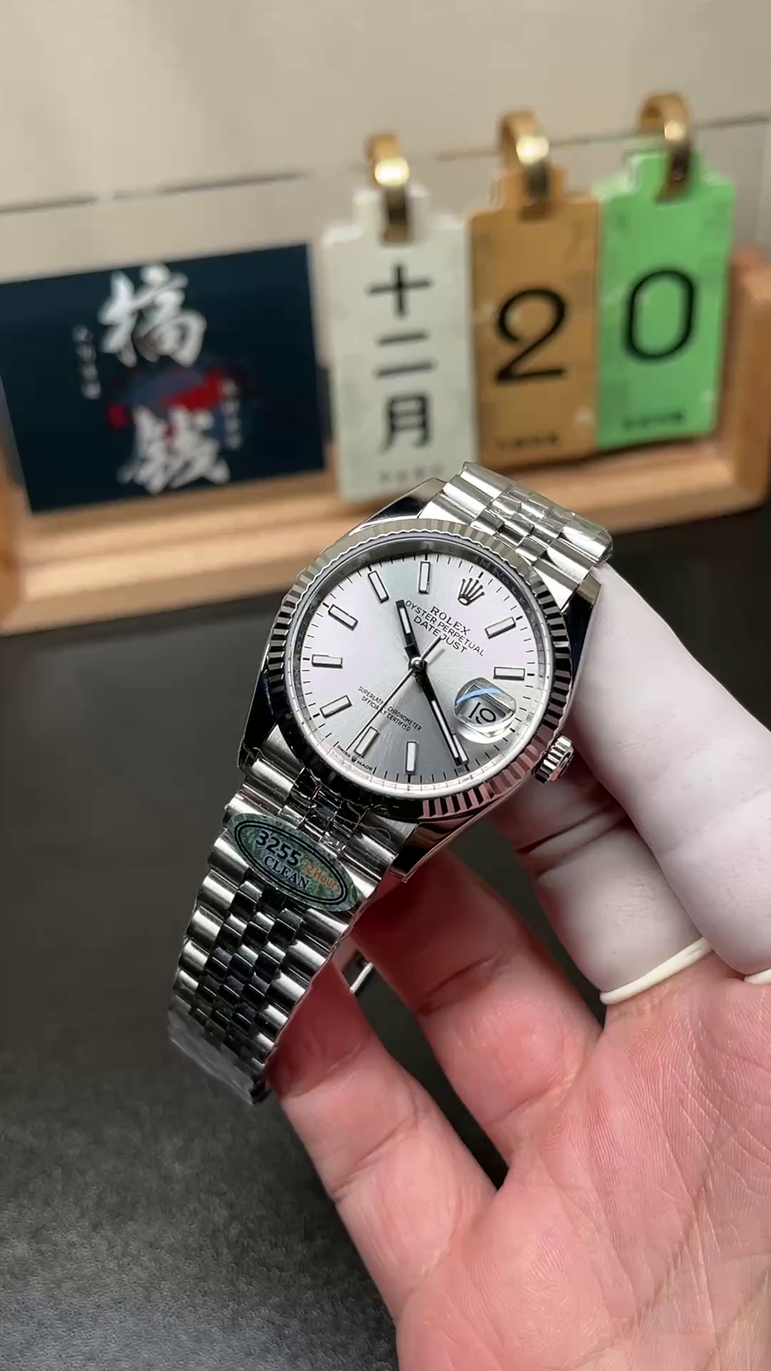 Replica Rolex Datejust 126234 Fluted Bezel Silver Index Dial 36MM Unisex Watch - QualitySwissReplica