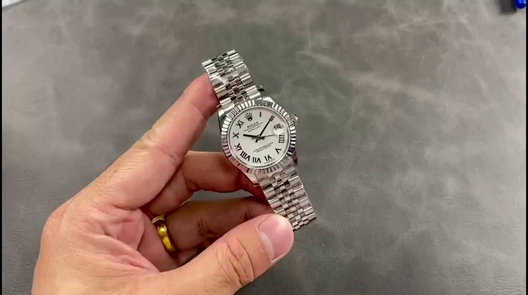 Replica Rolex Datejust 279174 Stainless Steel Silver Roman Numeral Dial 28mm Lady Watch - QualitySwissReplica