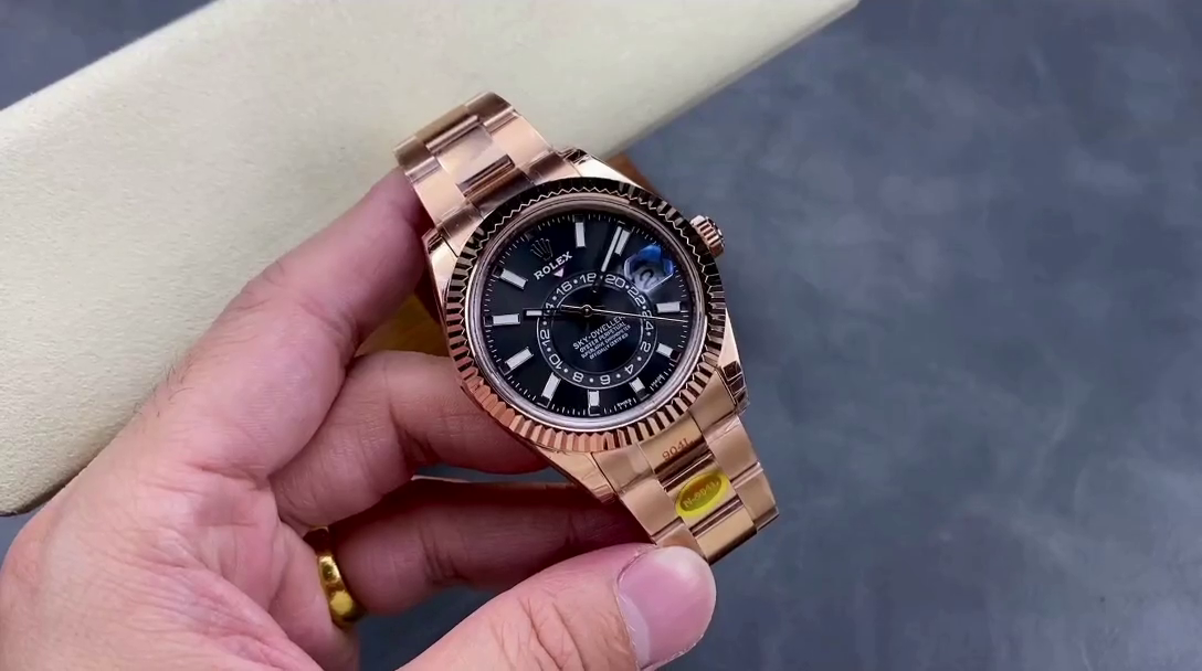 Replica Swiss Rolex Sky Dweller 42 Slate Dial Rose Gold m336935 0004 Men's Watch - QualitySwissReplica