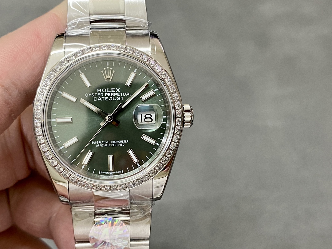 Replica Rolex Datejust 36 White Gold & Diamonds Mint Green Dial M126284RBR 0044 Women's Watch - QualitySwissReplica