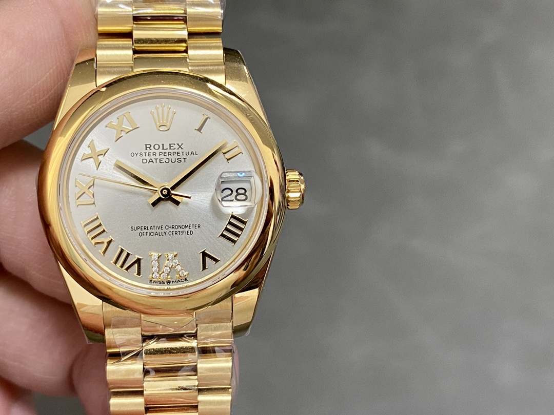 Replica Rolex Datejust 31 Silver VI Daimond Dial 18k Yellow Gold Watch 178248 - QualitySwissReplica