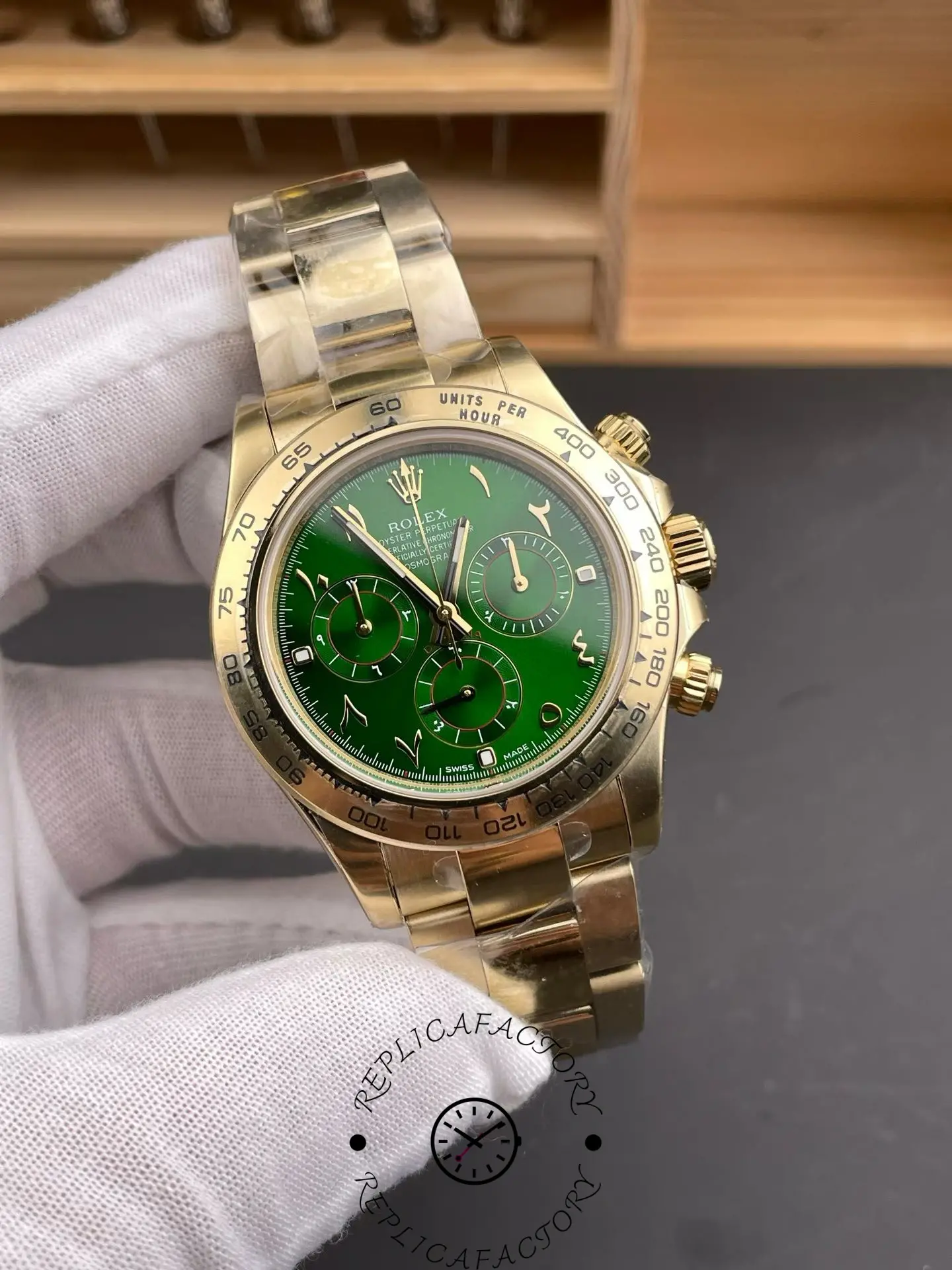 Replica 1:1 Clone Rolex Daytona 116508 Arabia Green Dial 4130 Movement - QualitySwissReplica