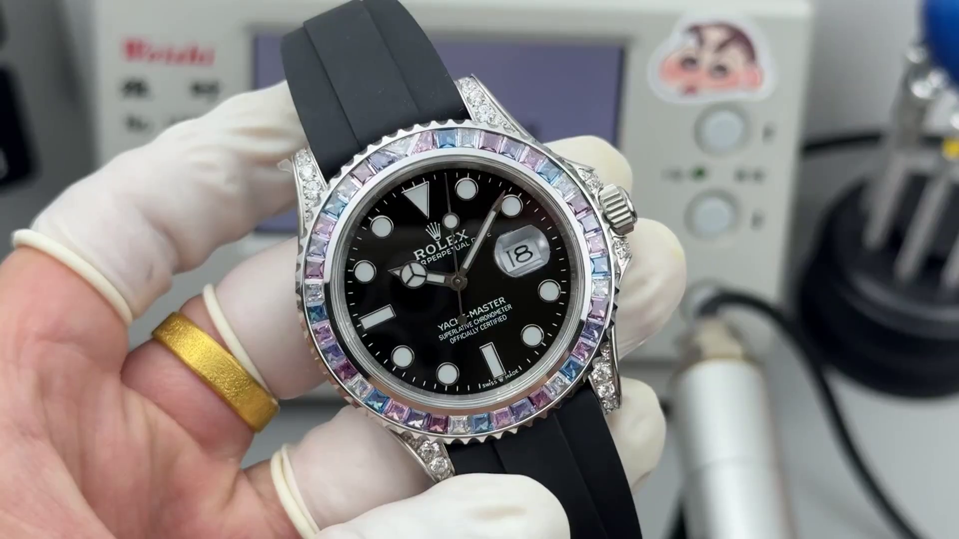 Replica Rolex Yacht Master 40 Gem Set 126679SABR 0002 Black Dial Watch - QualitySwissReplica