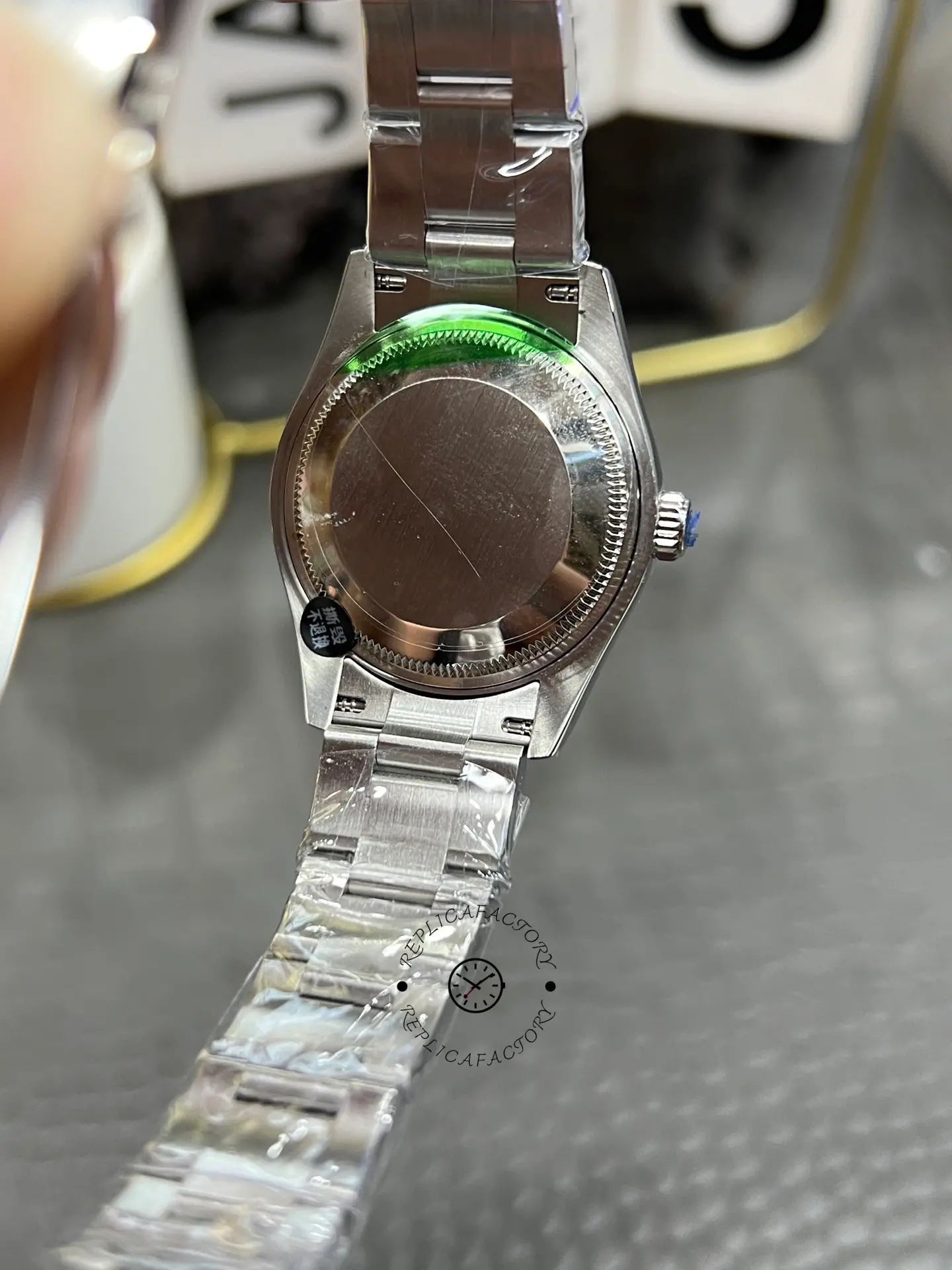 Replica Rolex Oyster Perpetual 31mm 277200-0012 Pistachio-Green Dial - QualitySwissReplica