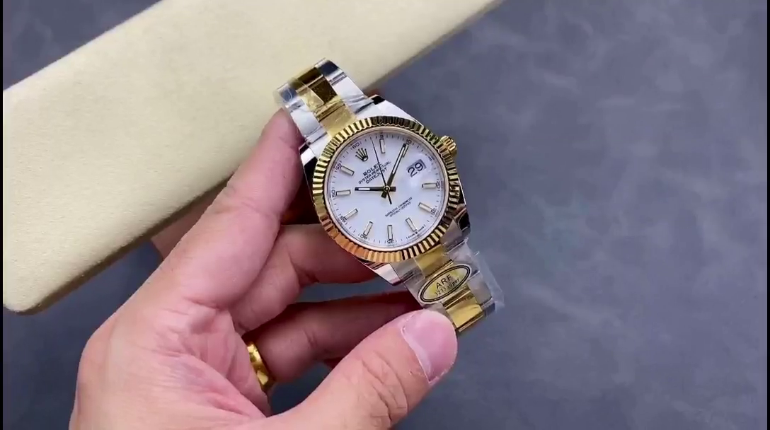 Replica Rolex Datejust 126333 0015 White Index Oyster 41mm Two Tone Steel - QualitySwissReplica