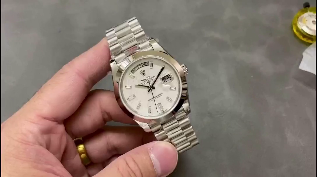 Replica Rolex Day-Date 40mm Platinum Meteorite Baguette 228206 0036 Men's Watch - QualitySwissReplica