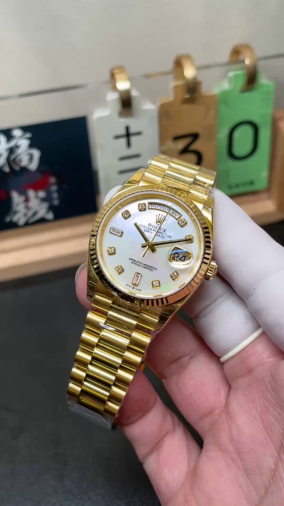 Replica Rolex Day Date 36mm Yellow Gold 128238 0011 MOP Diamond - QualitySwissReplica