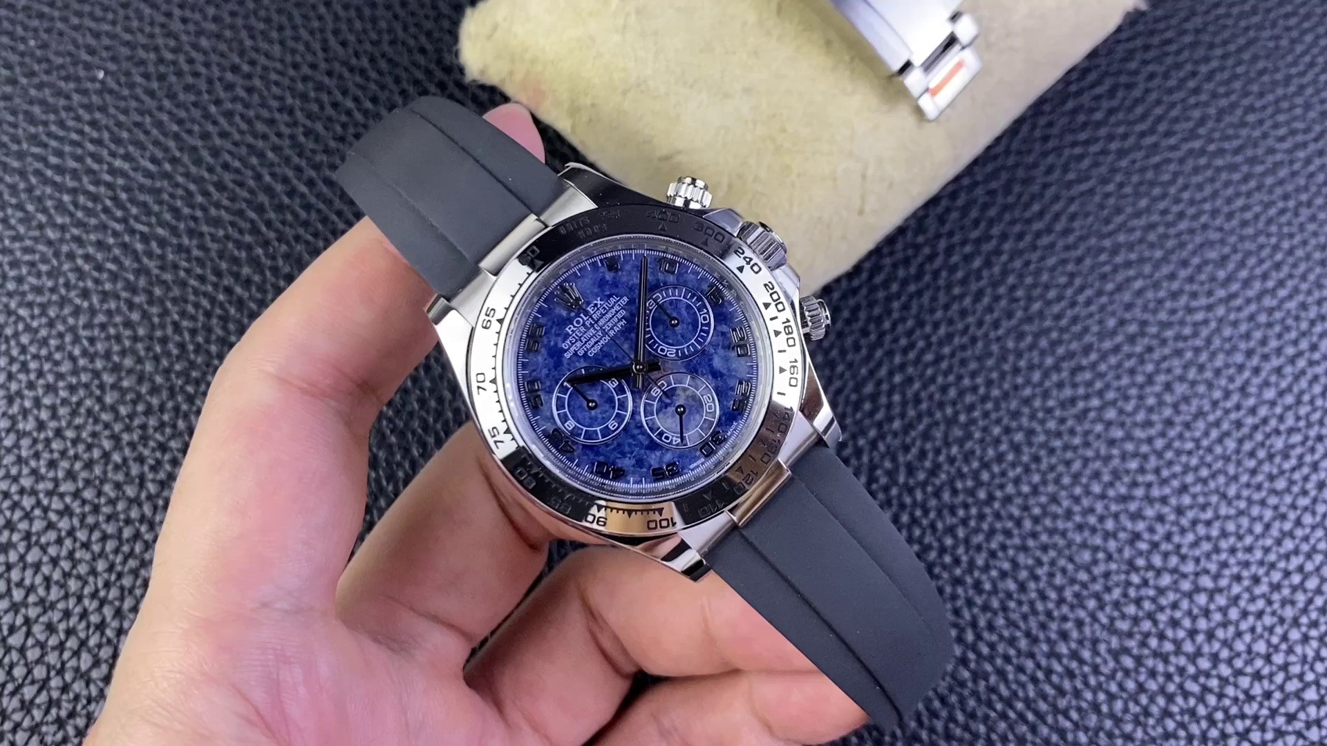 Replica Rolex Daytona 116519 Sodalite Arabic Dial Blue Alligator Leather 40mm Mens Watch - QualitySwissReplica