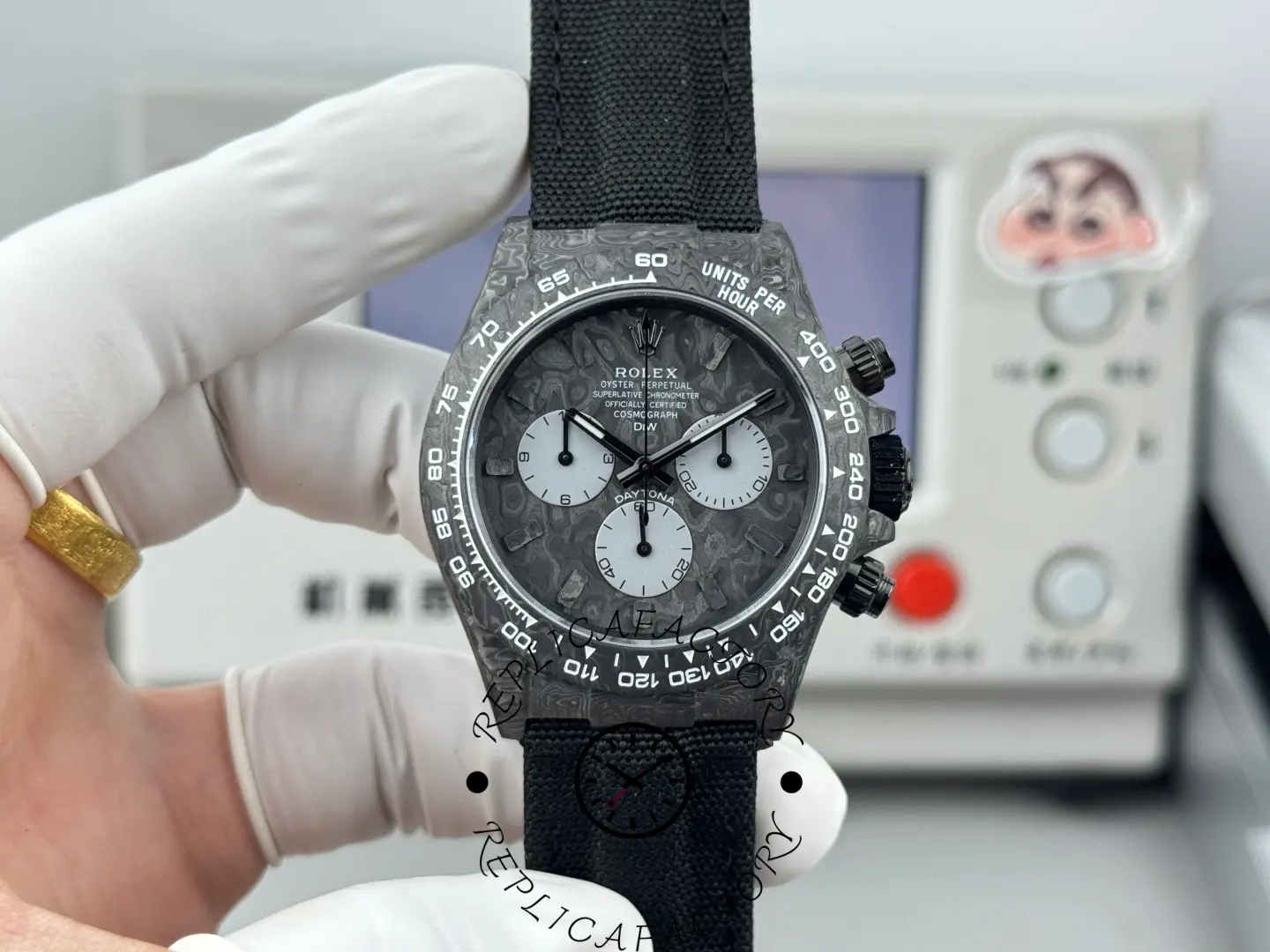 Replica Rolex DiW Daytona All Carbon Graphite 40mm Watch - QualitySwissReplica