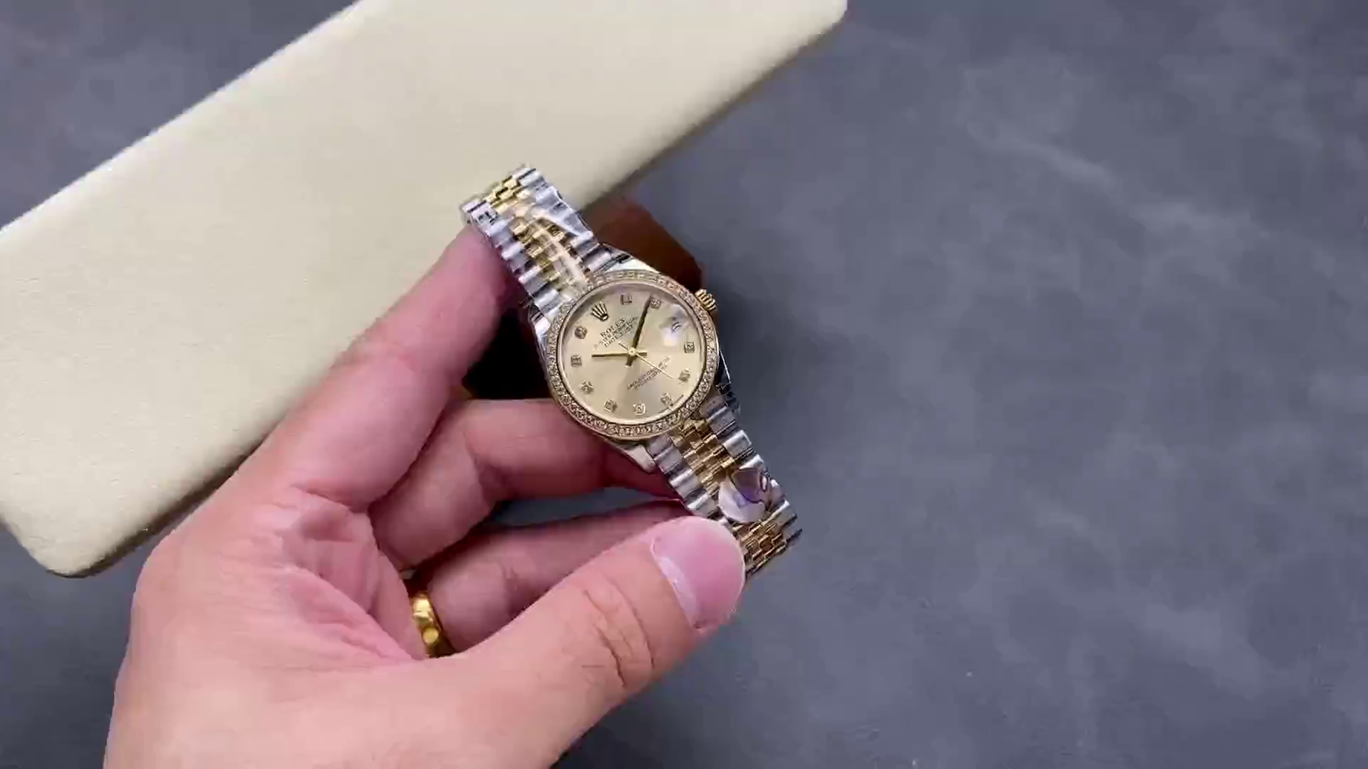 Replica Rolex Datejust 31mm Stainless Steel and Yellow Gold 278383RBR 0026 Champagne Diamond Jubilee - QualitySwissReplica
