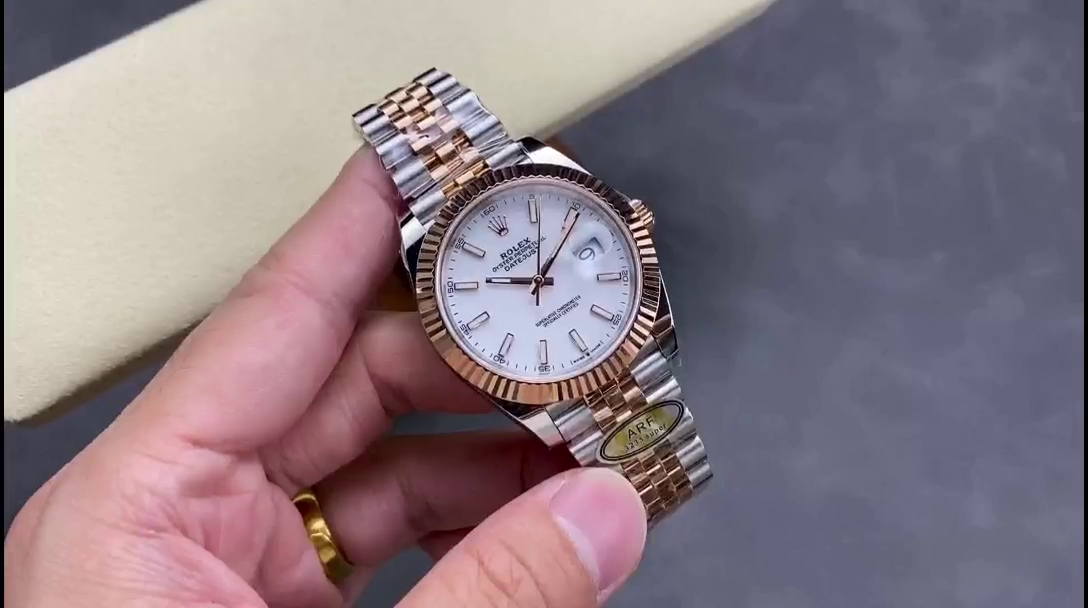 Replica Rolex Datejust Steel & Everose Gold White Dial M126231 0017 - QualitySwissReplica