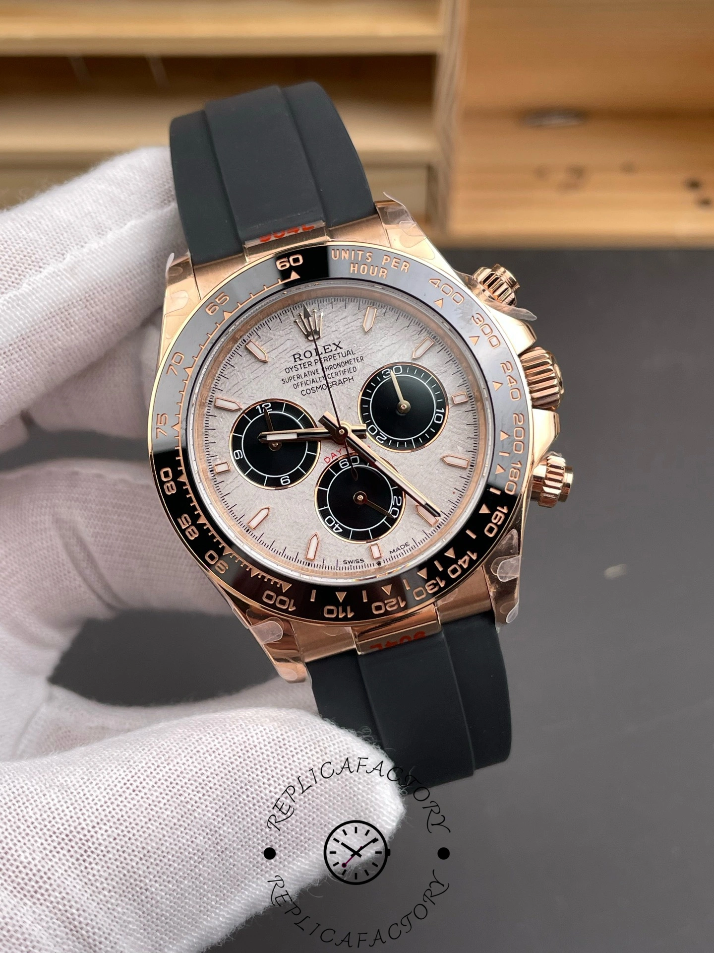 Replica 2025 Rolex Cosmograph Daytona 40mm 126515LN 0008 - QualitySwissReplica