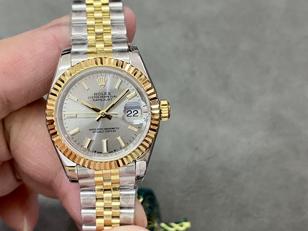 Replica Rolex Datejust 28mm 279173 0019 Silver Index Dial Fluted Bezel 28mm Lady Watch - QualitySwissReplica