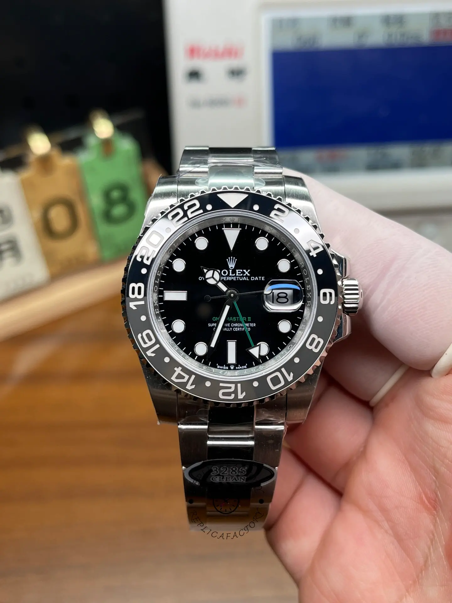 Replica Rolex GMT Master II Oystersteel M126710GRNR 0004 Automatic 40mm - QualitySwissReplica