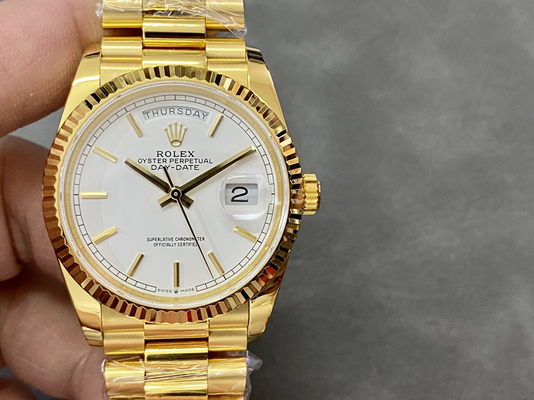 Replica Rolex Day-Date 36MM 128238 0081 Fluted Bezel White Index Dial Unisex Watch - QualitySwissReplica