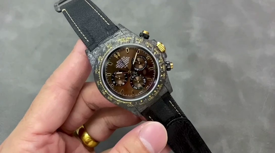 Replica Rolex Daytona 40mm DIW Carbon Case Chocolate Dial Nylon Strap Mens Watch - QualitySwissReplica