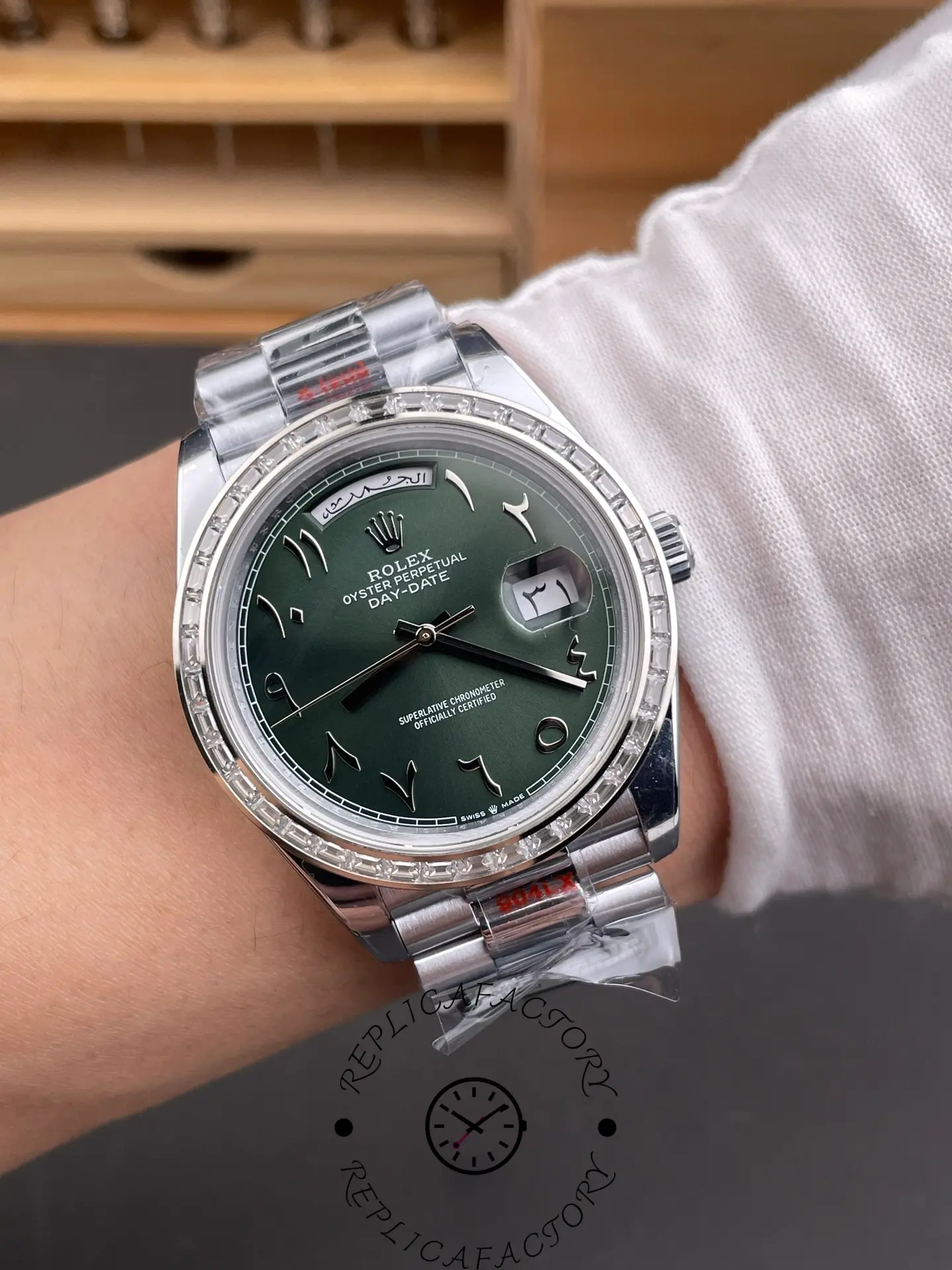 Replica Rolex Day-Date 40 Platinum Arabic Numerals Green with Diamonds 228396tbr - QualitySwissReplica
