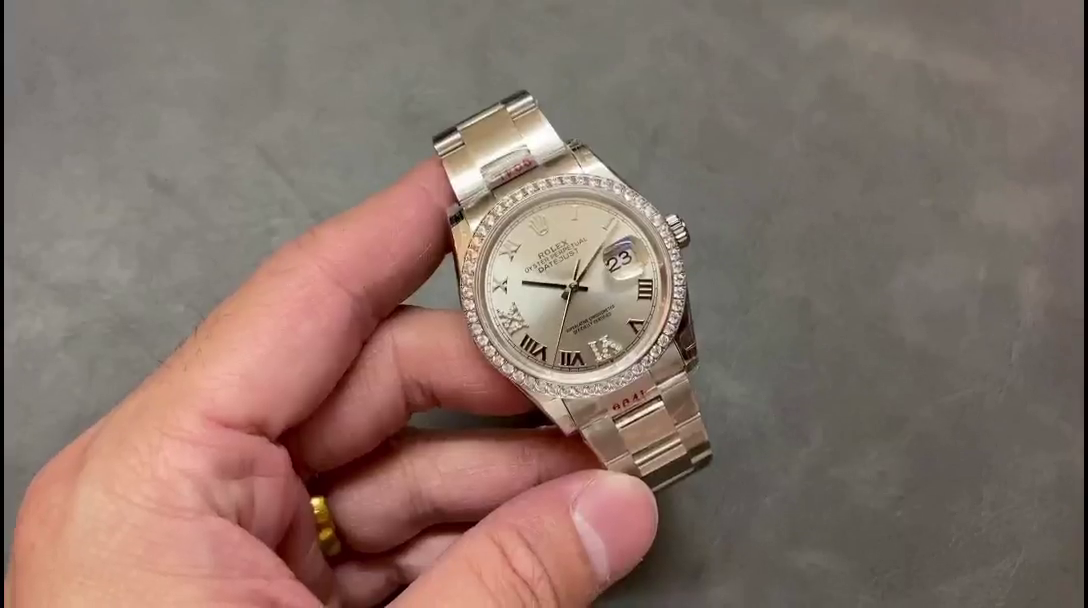 Replica Rolex Datejust 36mm Stainless Steel m126284rbr 0022 Silver Roman VI IX Oyster - QualitySwissReplica