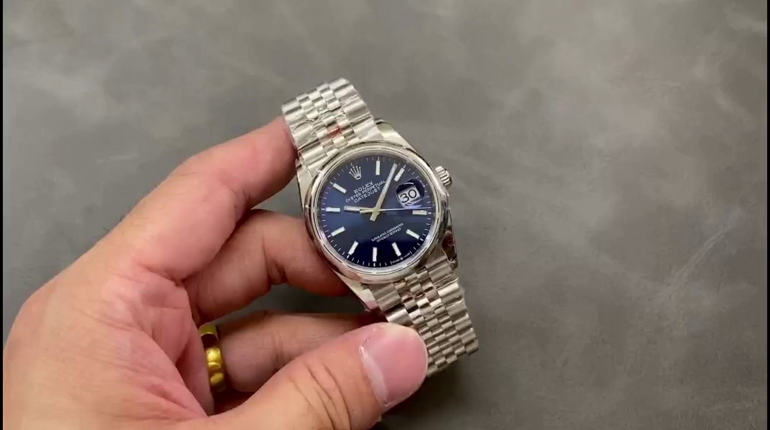 Replica Rolex Datejust 126200 Blue Index Dial Jubilee Stainless Steel 36MM Unisex Watch - QualitySwissReplica