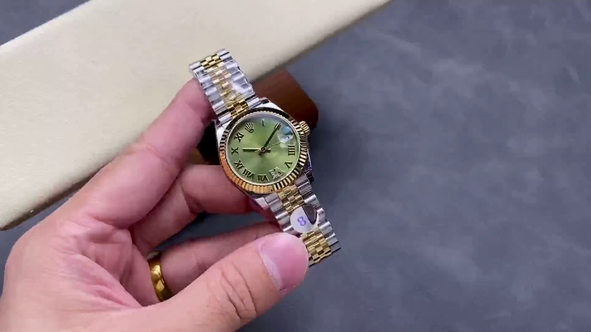 Replica Rolex Datejust 31mm Stainless Steel and Yellow Gold 278273 0016 Green VI Roman Jubilee - QualitySwissReplica