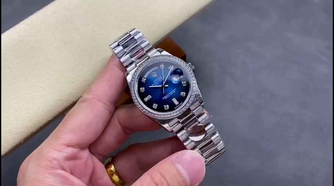 Replica Rolex Day-Date 128349RBR 0010 Blue Ombre Dial Diamond Bezel 36MM Unisex Watch - QualitySwissReplica