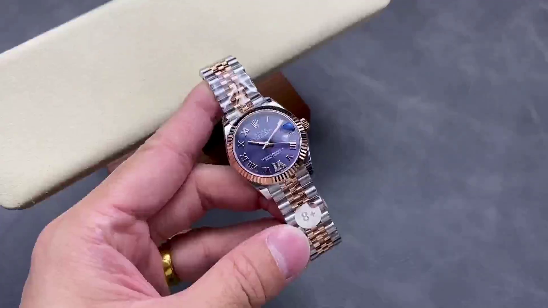 Replica Rolex Datejust 31 Aubergine Pave Roman Dial M278271 0020 Women's Watch - QualitySwissReplica