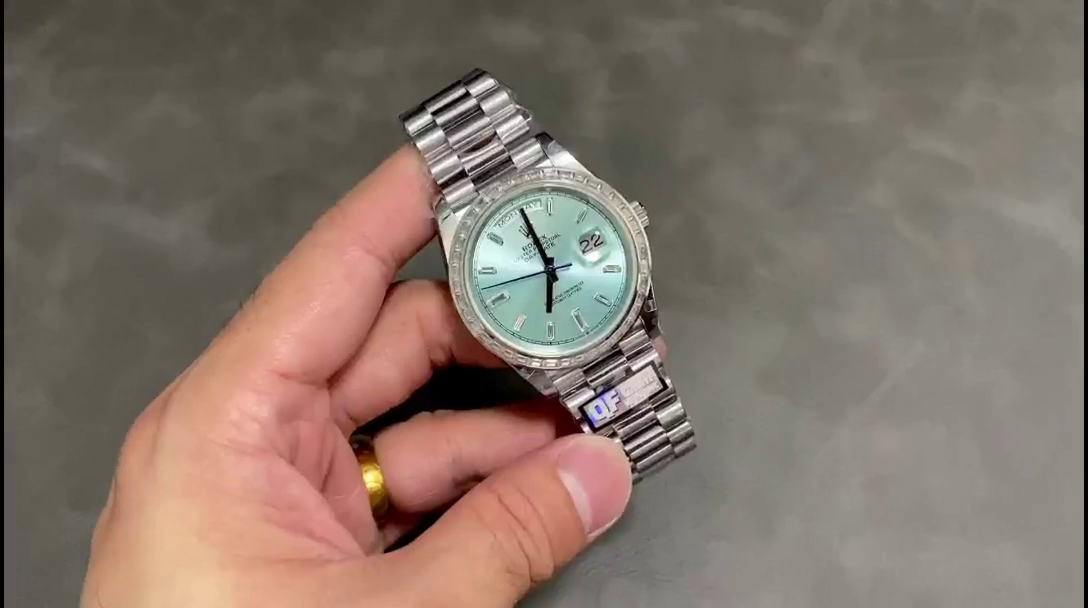 Replica Rolex Day-Date 228396TBR Ice Blue Diamond Dial Diamond Bezel 40mm Mens Watch - QualitySwissReplica