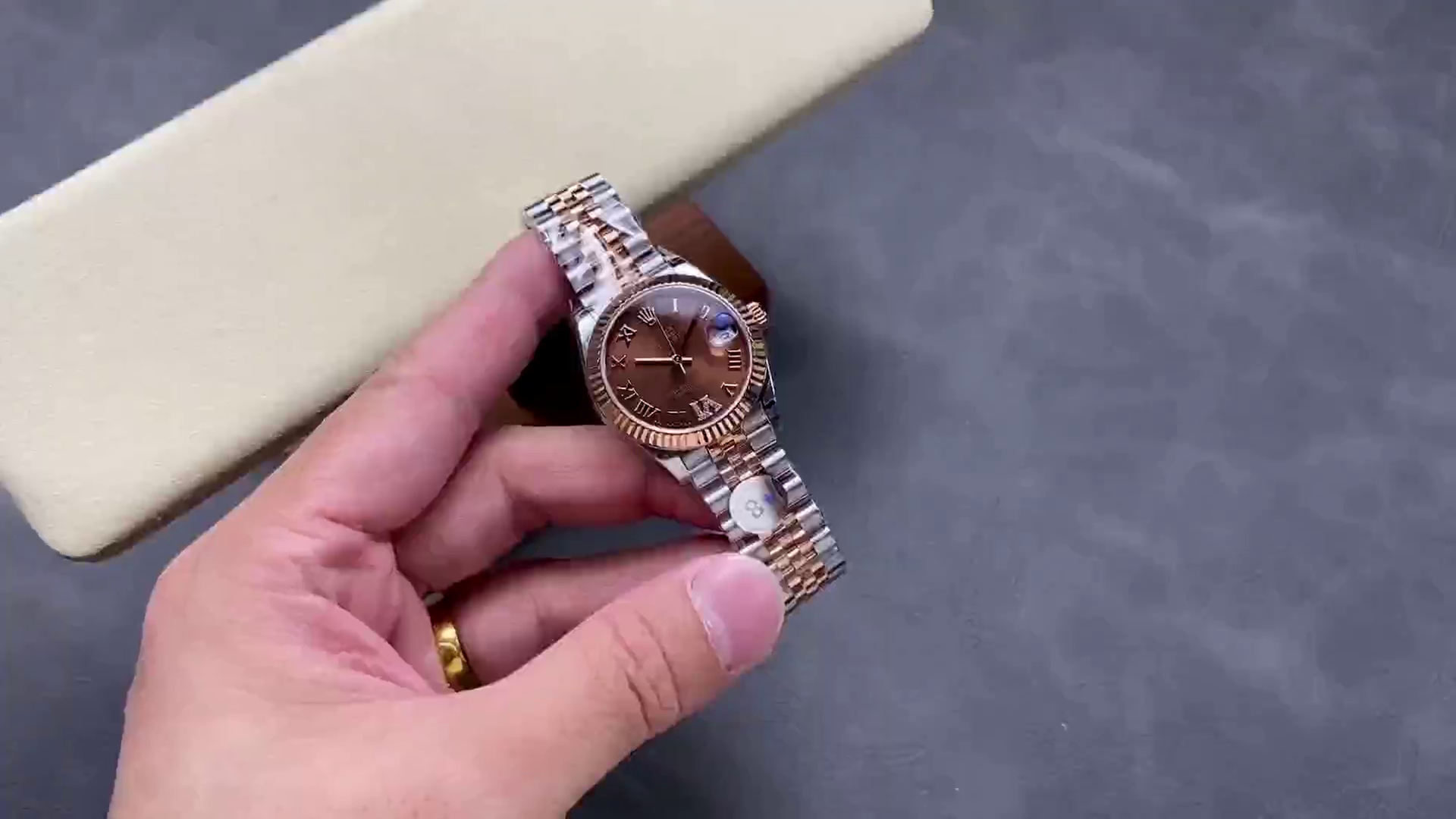 Replica Rolex Datejust 31mm Rose Gold 278271 0004 Chocolate Roman VI Jubilee - QualitySwissReplica