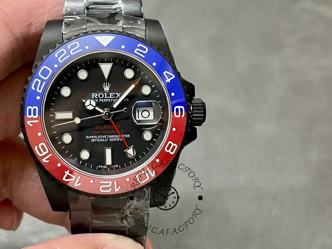 Replica Rolex GMT Master II 40mm Pepsi 126710blro 0002 Black Dial - QualitySwissReplica