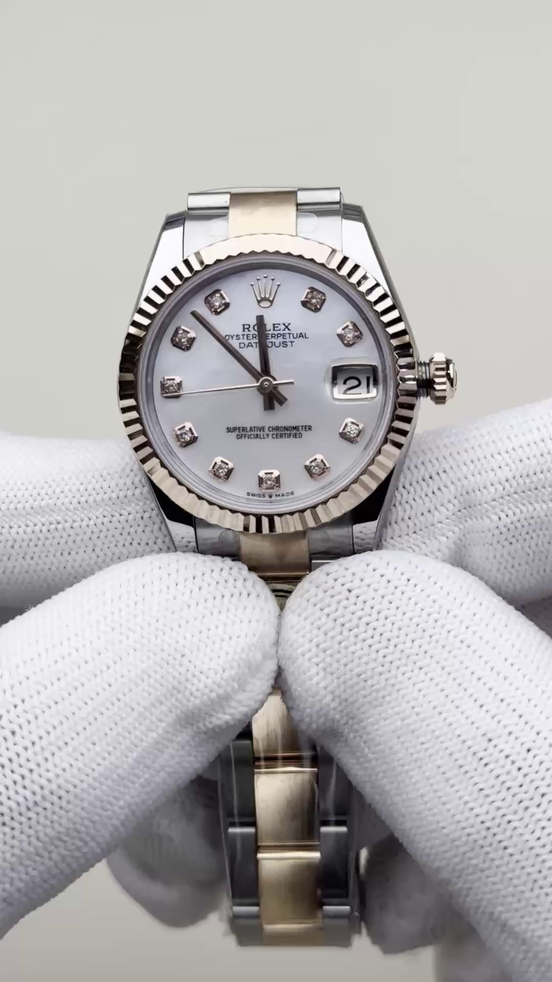 Replica Rolex Datejust 278271-0025 Rose Gold Fluted MOP Diamond Dial - QualitySwissReplica