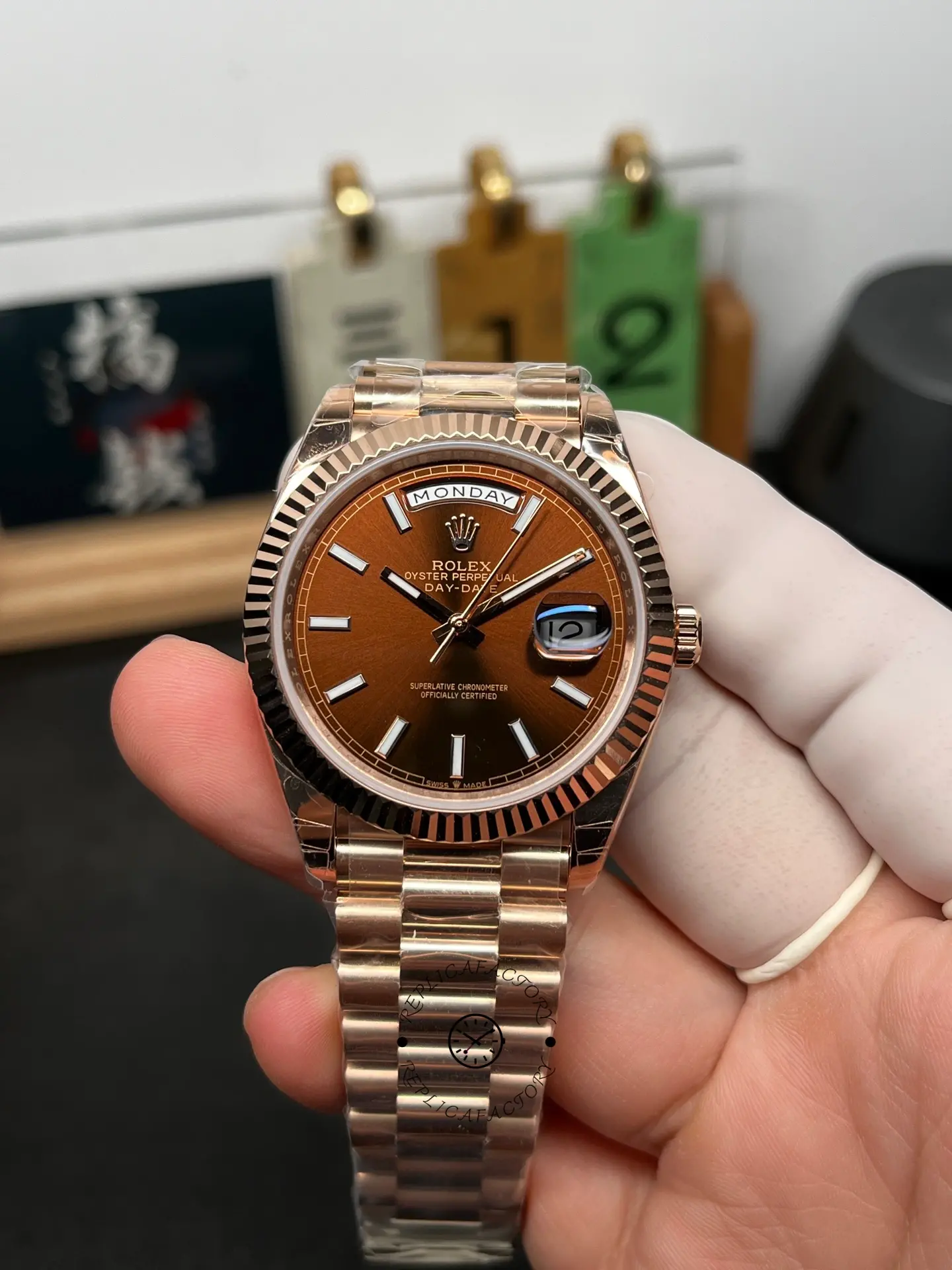 Replica Rolex Day-Date 40 Chocolate Dial President Bracelet 228235-0053 - QualitySwissReplica