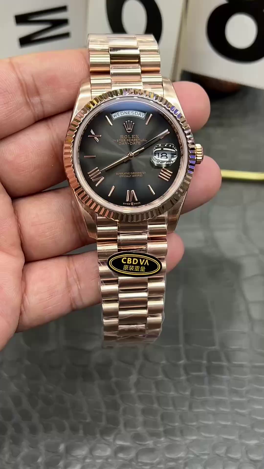 Replica Rolex Day Date in 18 ct Everose Gold M228235 0055 40mm - QualitySwissReplica