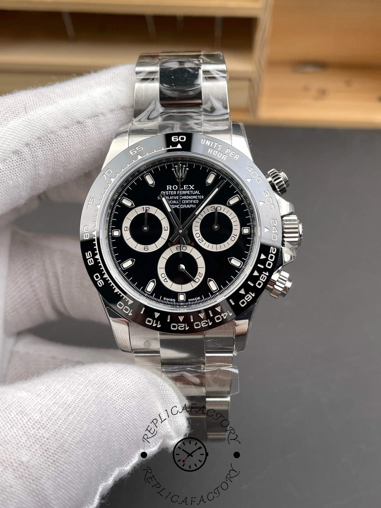 Replica Rolex Cosmograph Daytona 116500LN Ceramic Bezel Black Dial 40mm Mens Watch - QualitySwissReplica